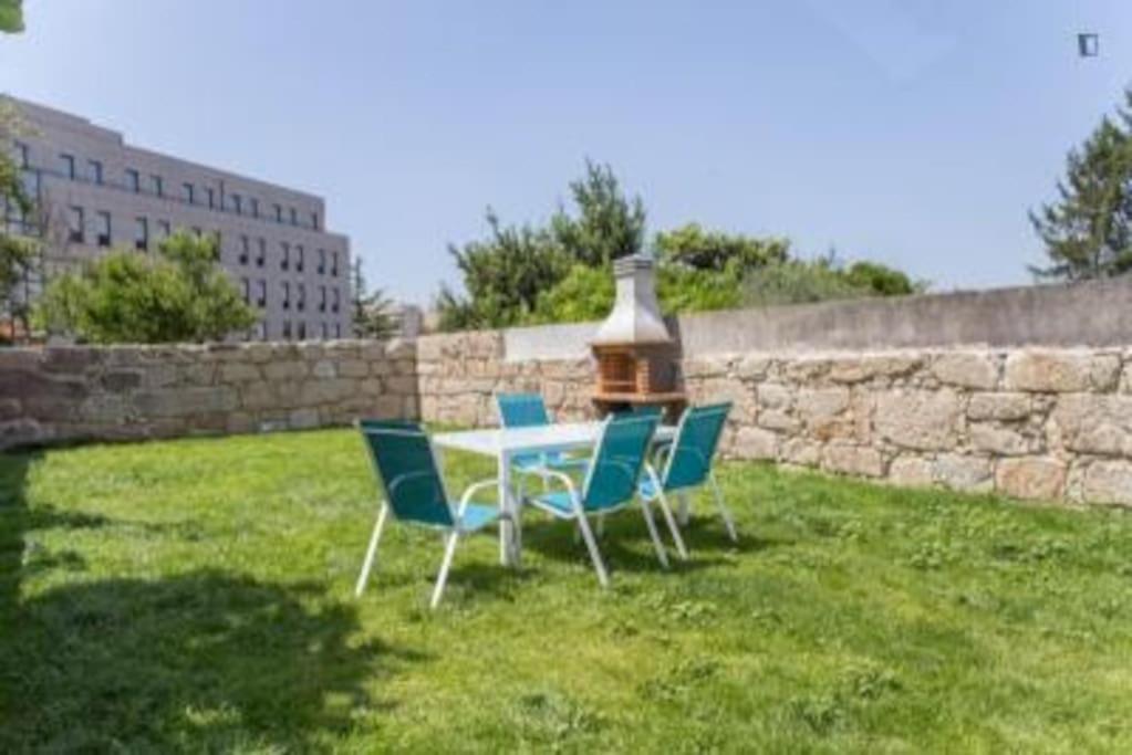 Opo - Fantastic Studio With Garden OOporto Exteriör bild