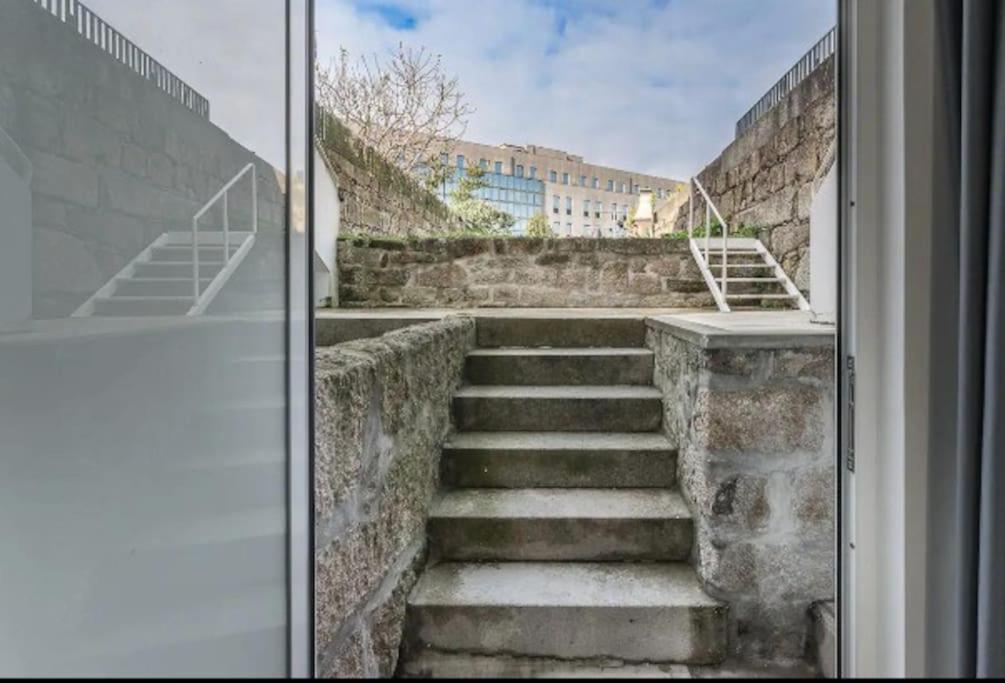 Opo - Fantastic Studio With Garden OOporto Rum bild